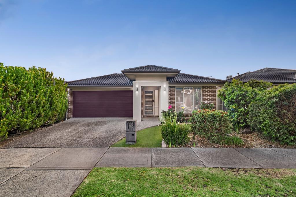 68 FRANKLAND ST, CLYDE NORTH, VIC 3978
