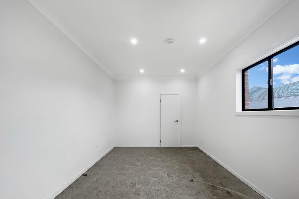 75a Heckenberg Ave, Sadleir, NSW 2168