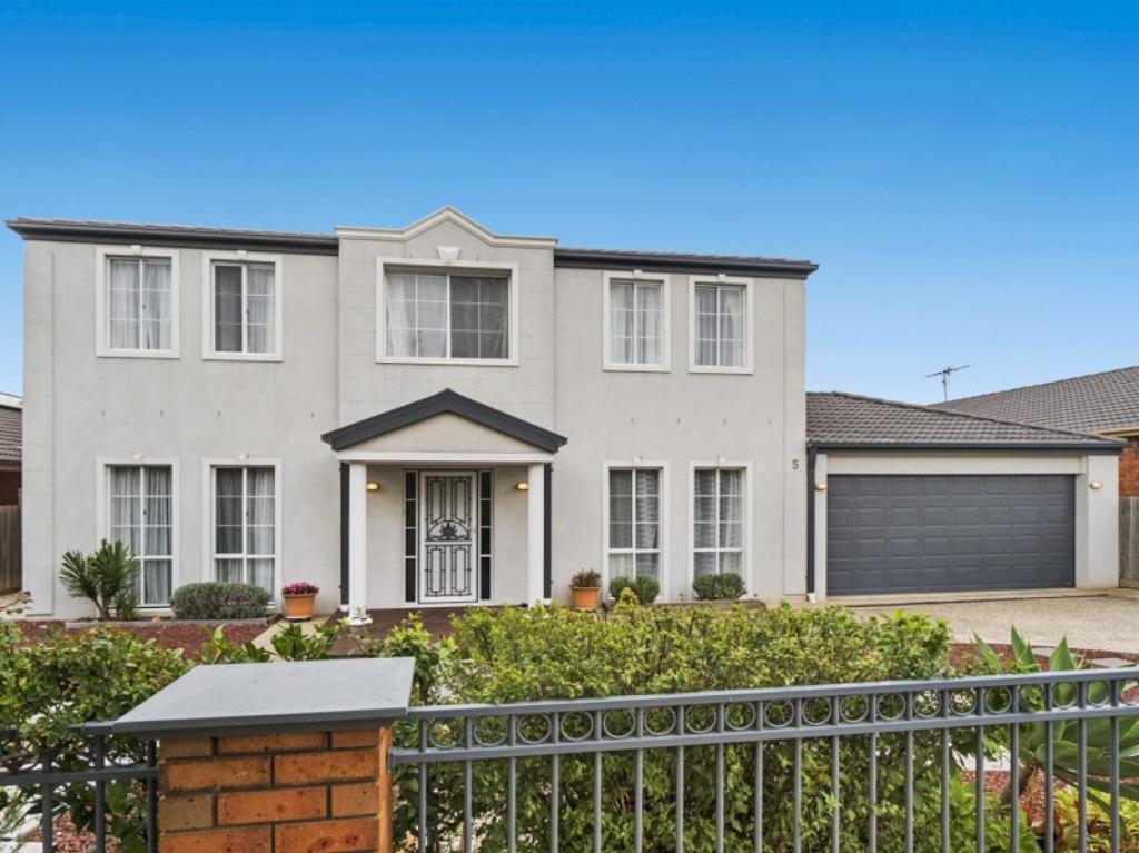 5 Stableford Ch, Melton West, VIC 3337