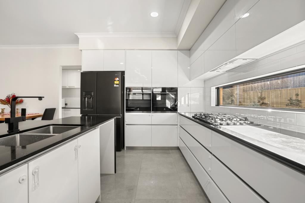 3 Mikado Rise, Madora Bay, WA 6210