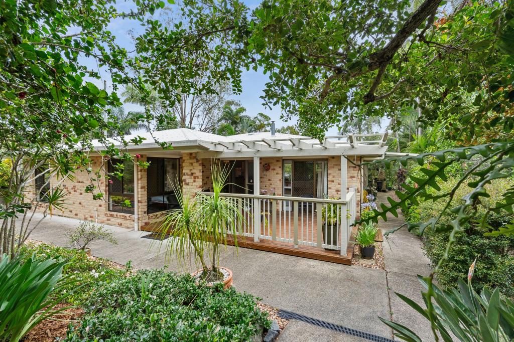 6 Weegen Ct, Landsborough, QLD 4550