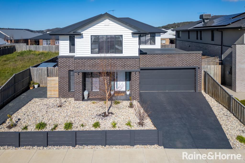12 Cotton Cct, Gisborne, VIC 3437