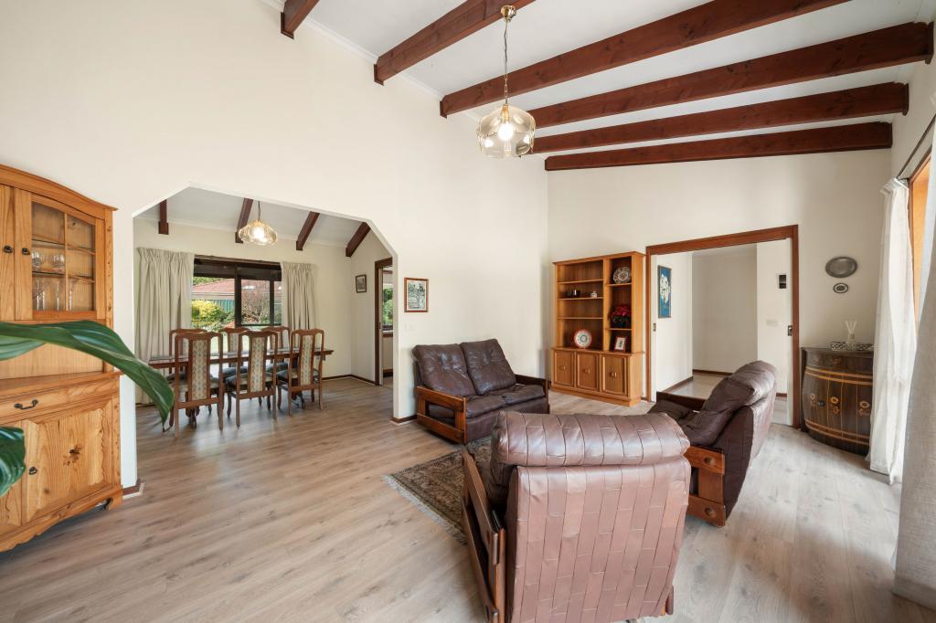 2 Bromby St, Isaacs, ACT 2607