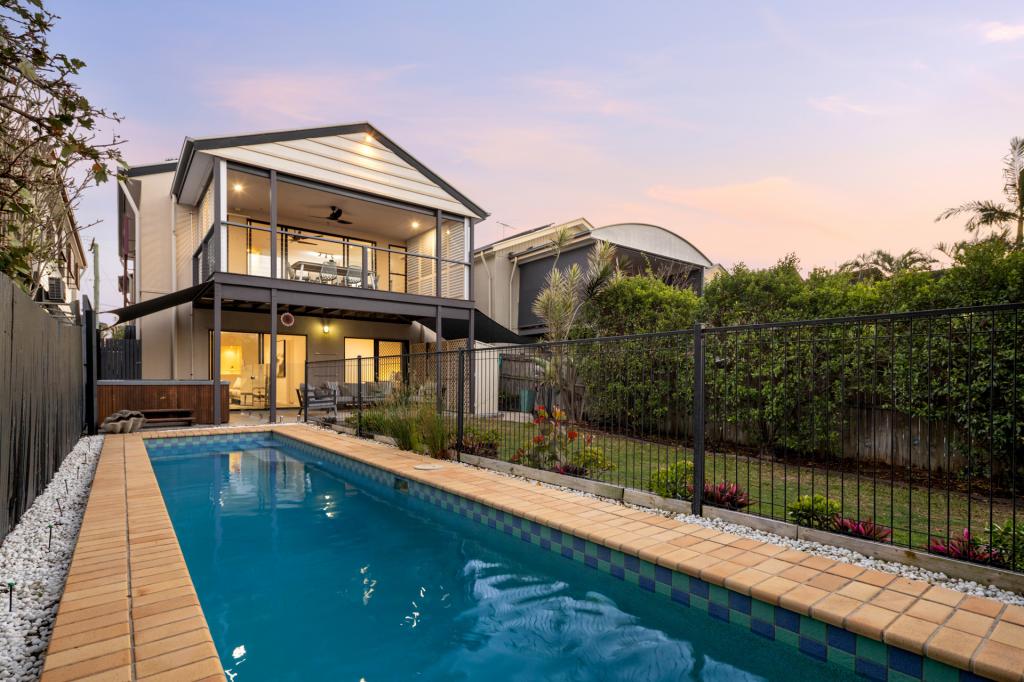 29 Blackwood Rd, Manly West, QLD 4179