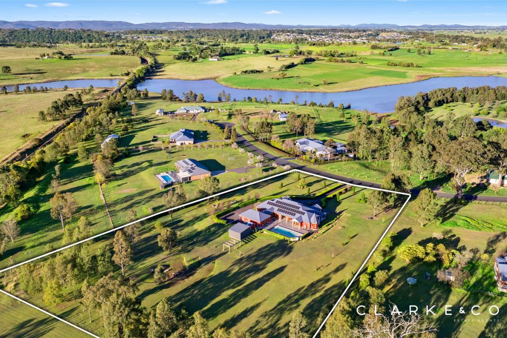 105 Forest Hill Dr, Oakhampton Heights, NSW 2320