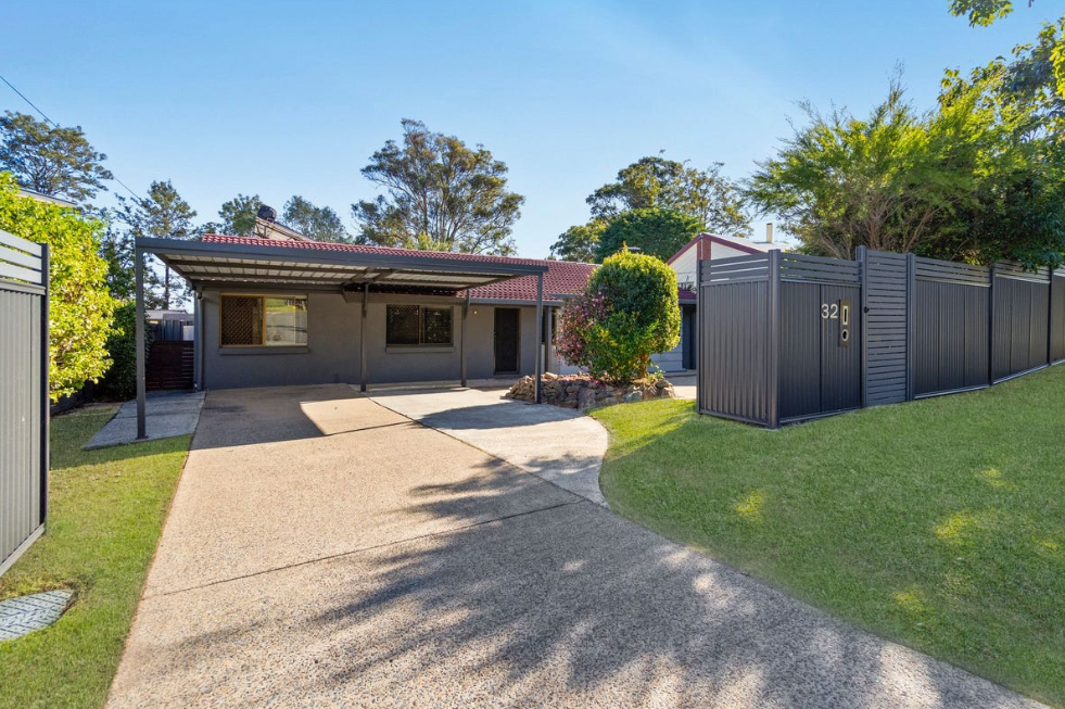 32 Gamenya Dr, Springwood, QLD 4127