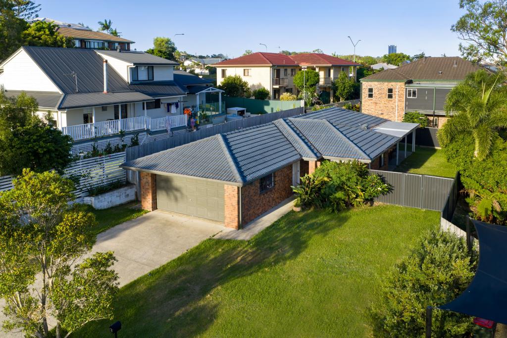 29 SWEETGUM ST, ASHMORE, QLD 4214