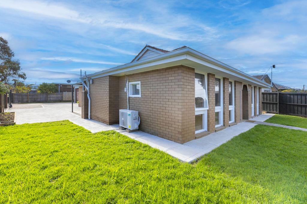 1 LYNN ST, SEAFORD, VIC 3198