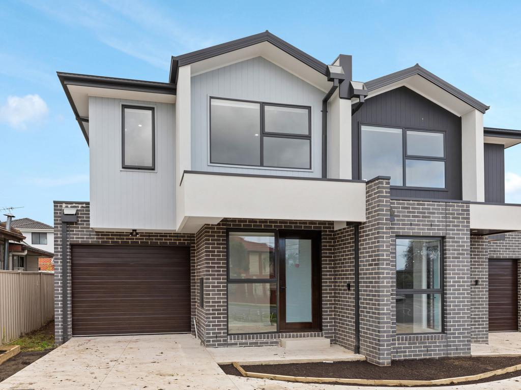 124A & 124 WRIGHT ST, SUNSHINE, VIC 3020