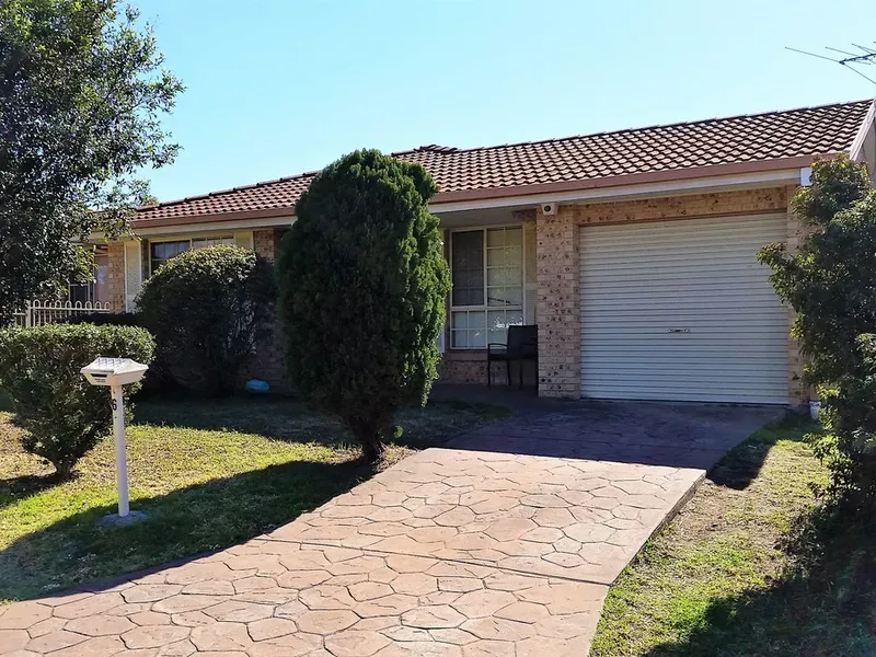 6 Merric Ct, Oakhurst, NSW 2761