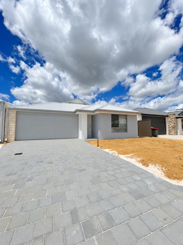 41 Biamanga Loop, Clarkson, WA 6030