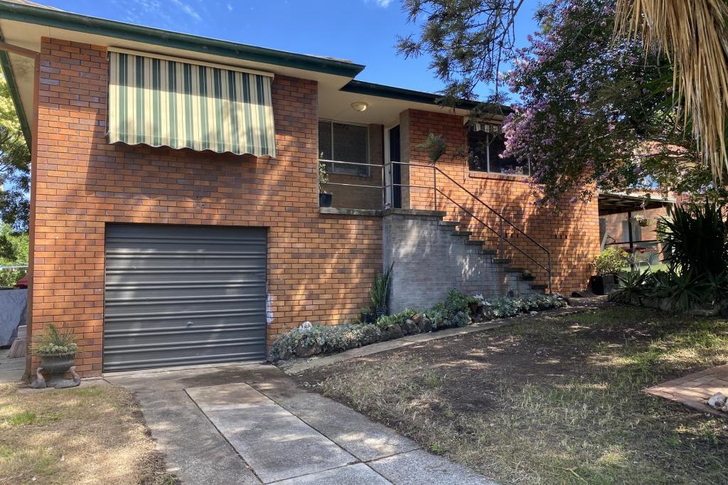 2 Stringybark Cl, Wingham, NSW 2429