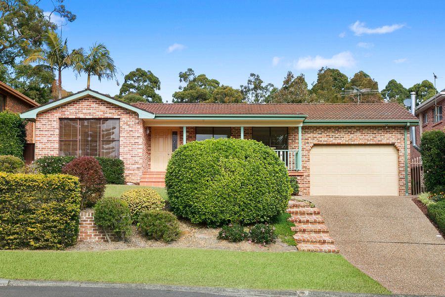 10 Hibiscus Cl, Alfords Point, NSW 2234