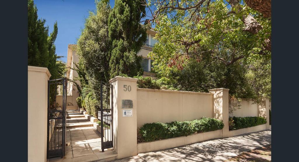 8/50 Richardson St, Essendon, VIC 3040