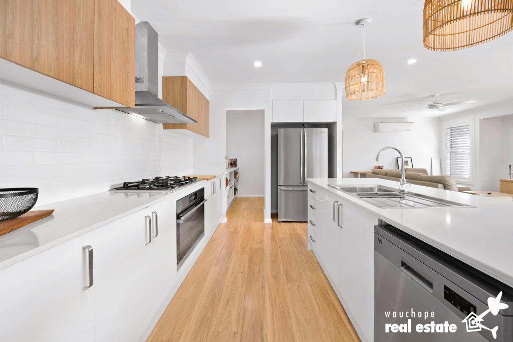 10 Vanilla Cl, Wauchope, NSW 2446