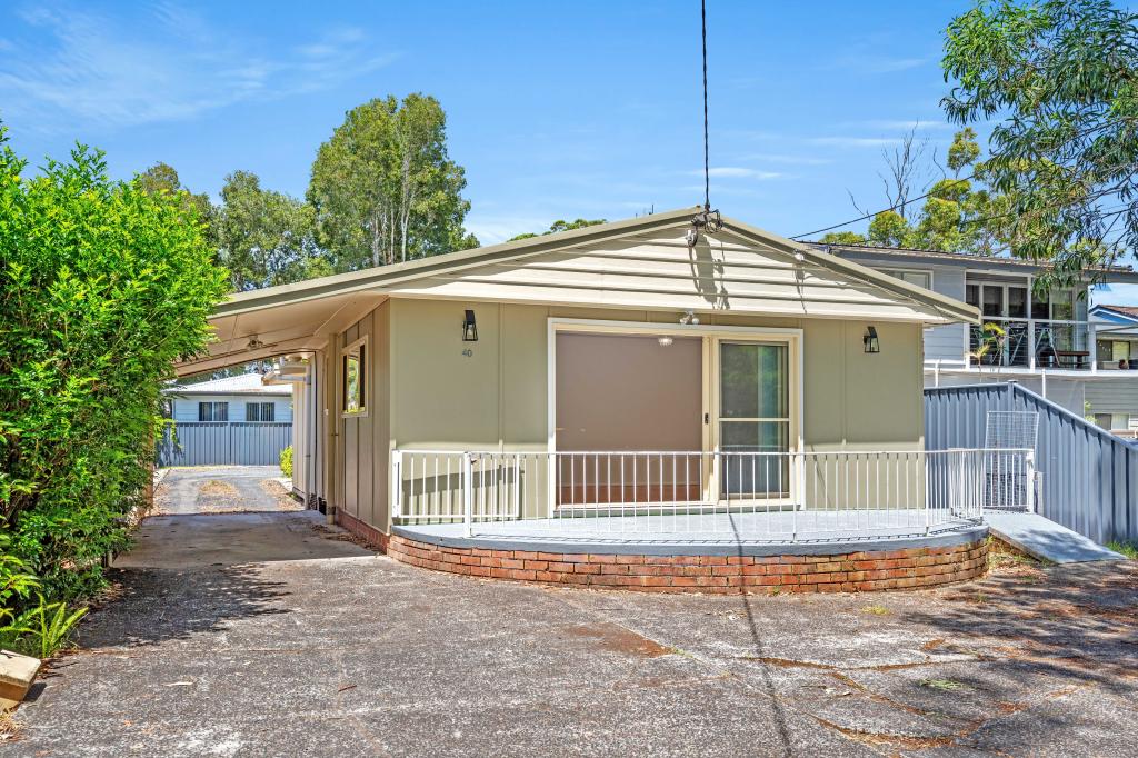 40 Narrawa Ave, Erina, NSW 2250