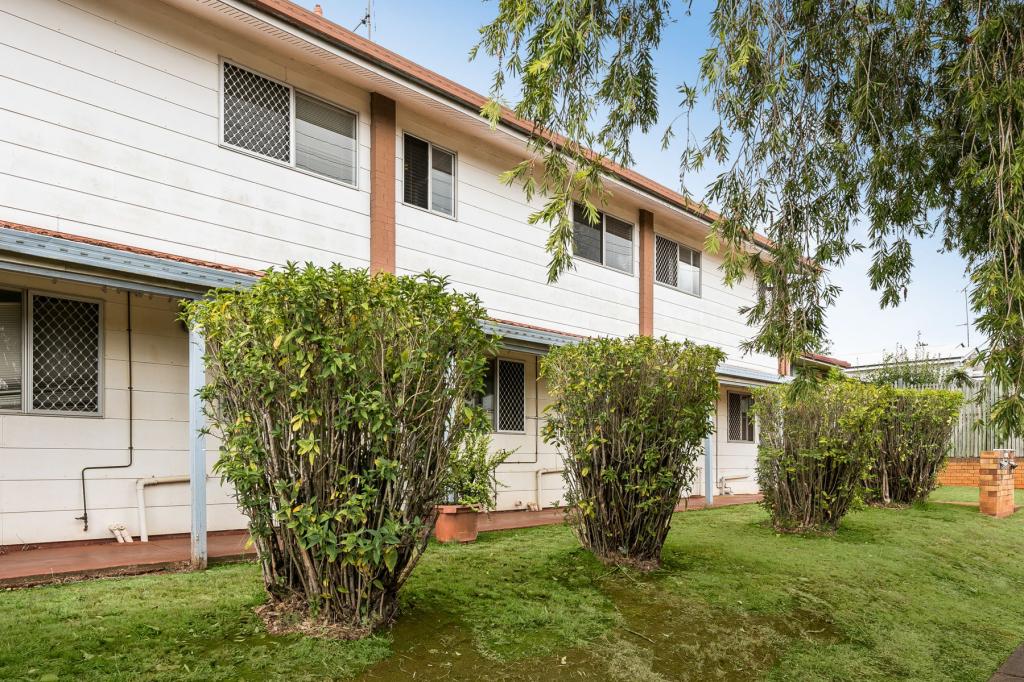 2/279b Alderley St, Centenary Heights, QLD 4350