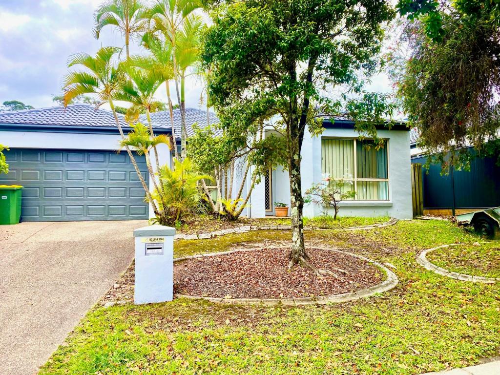 14 Macadie Way, Merrimac, QLD 4226