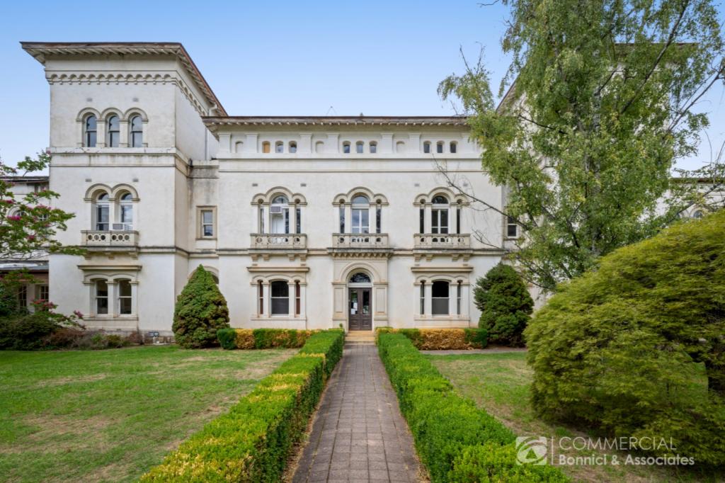 22 Kurrajong Way, Beechworth, VIC 3747