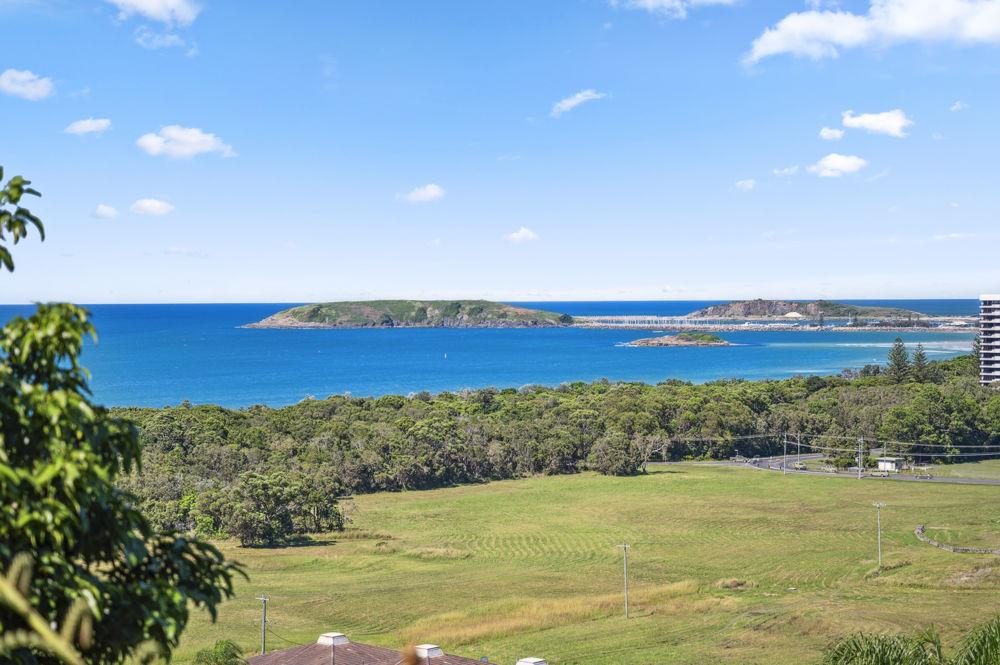 12 Macauleys Headland Dr, Coffs Harbour, NSW 2450