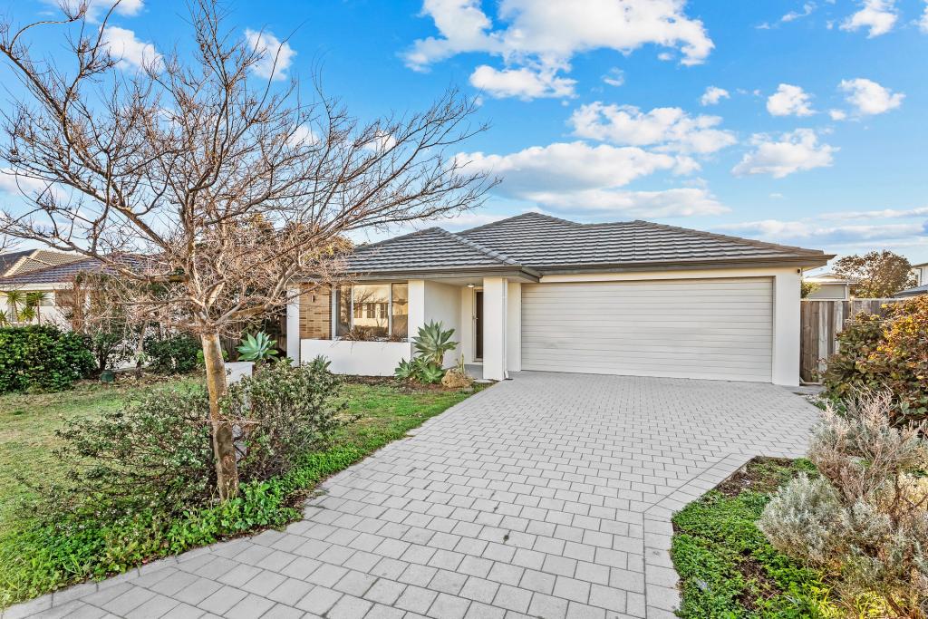 8 Stellaria Ave, Halls Head, WA 6210