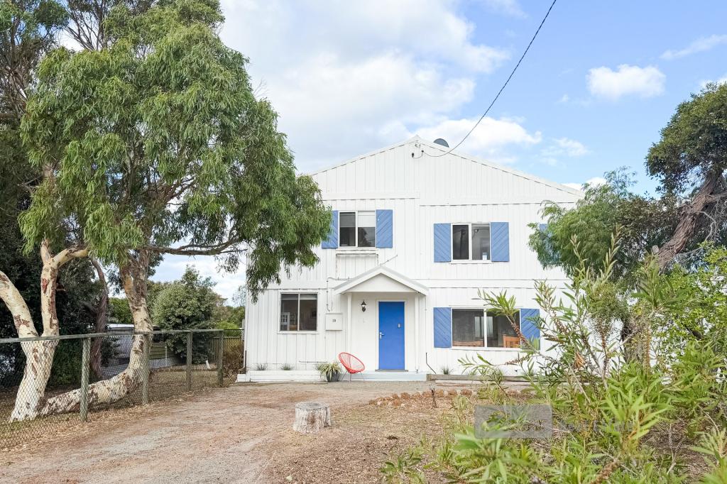 18 Susan St, Bremer Bay, WA 6338