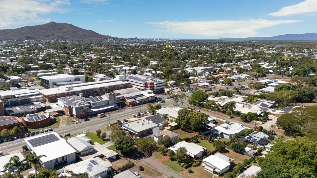 4 Turner St, Pimlico, QLD 4812