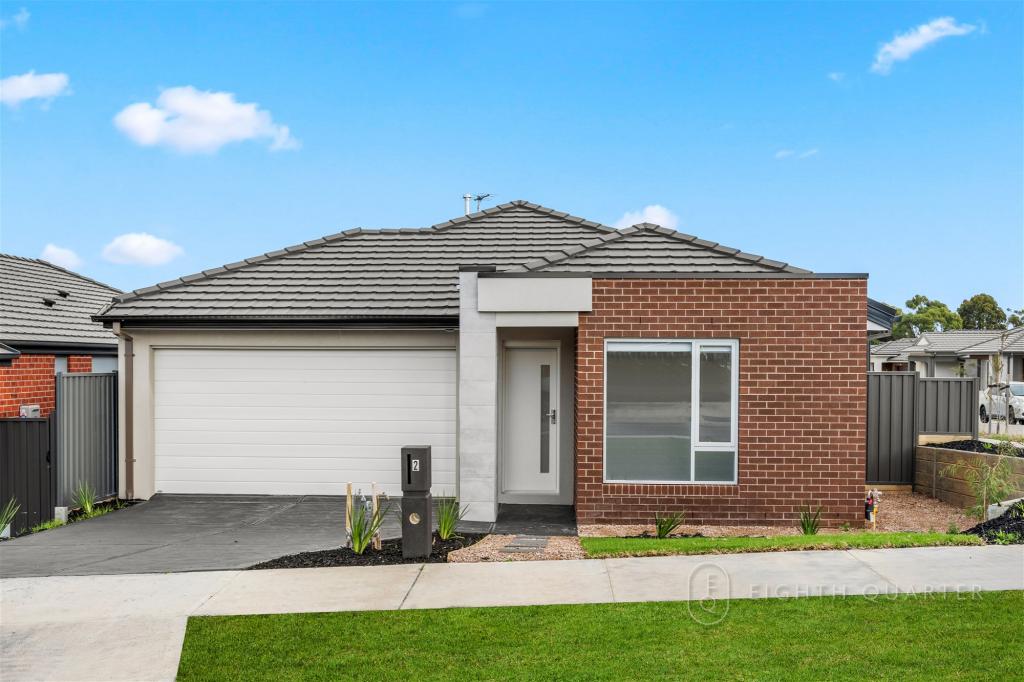 2 Kirkwood Rd, Pakenham, VIC 3810