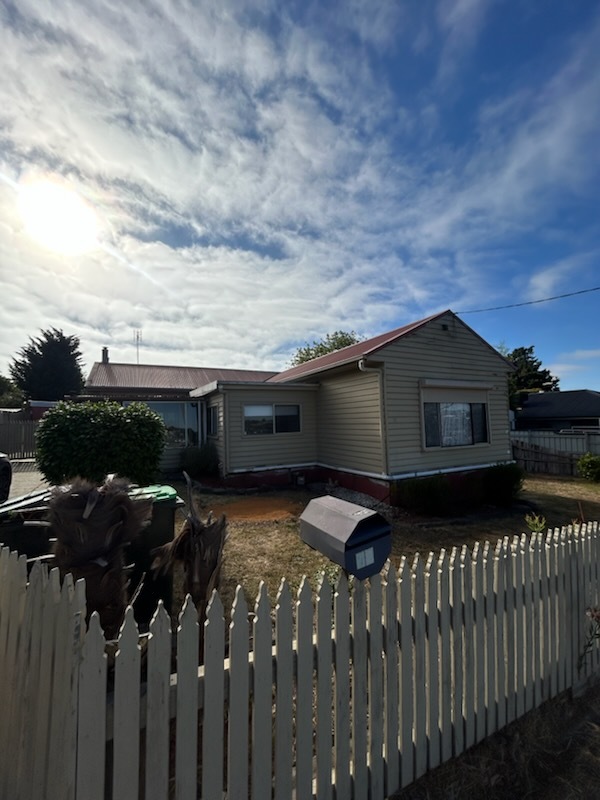 12 Tarwin St, Warragul, VIC 3820