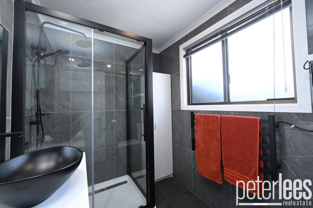 8 Ernest St, Beauty Point, TAS 7270