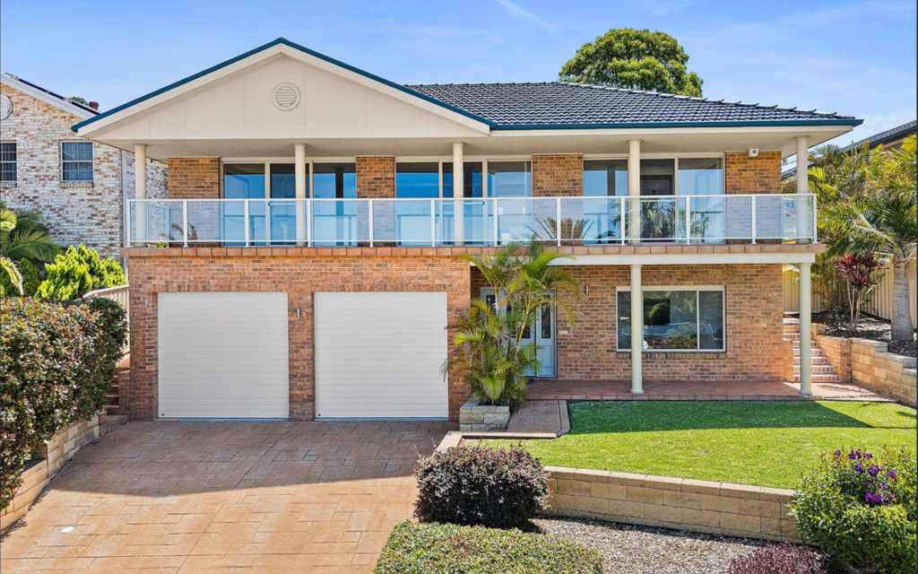 37 Ragamuffin Cct, Shell Cove, NSW 2529