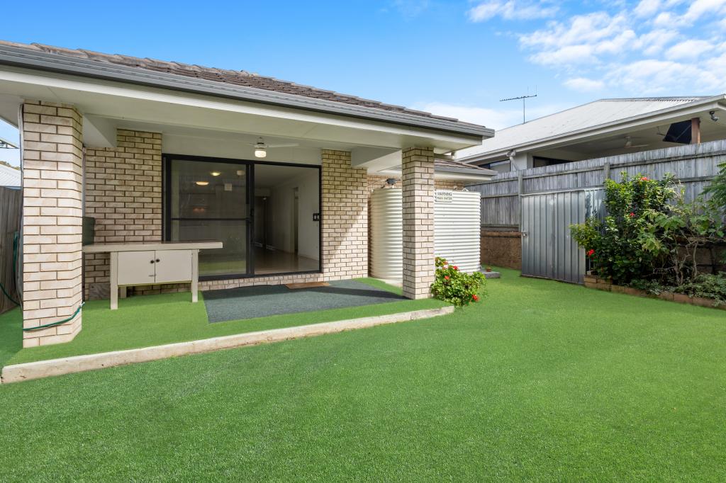 4 Hume Cct, Warner, QLD 4500