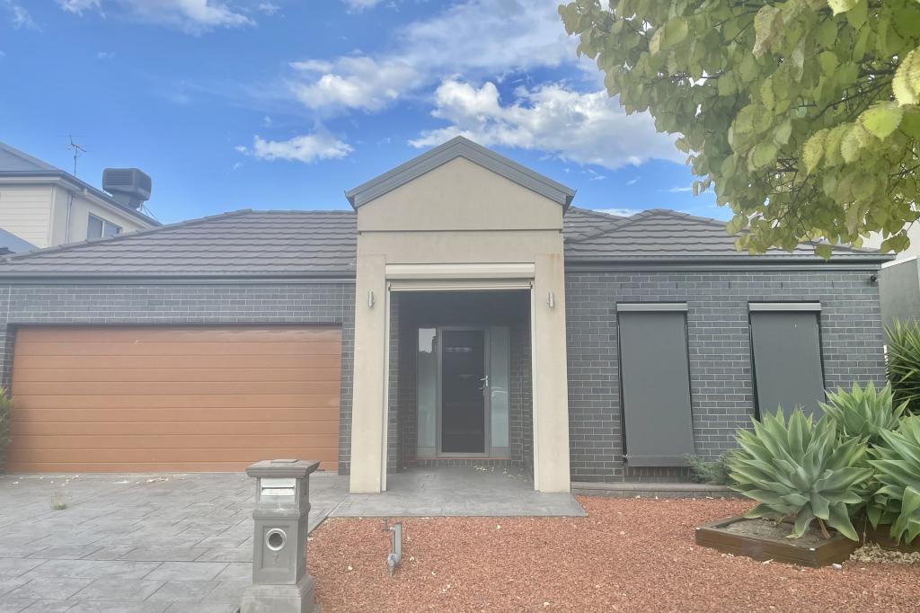 7 Broadway, Caroline Springs, VIC 3023