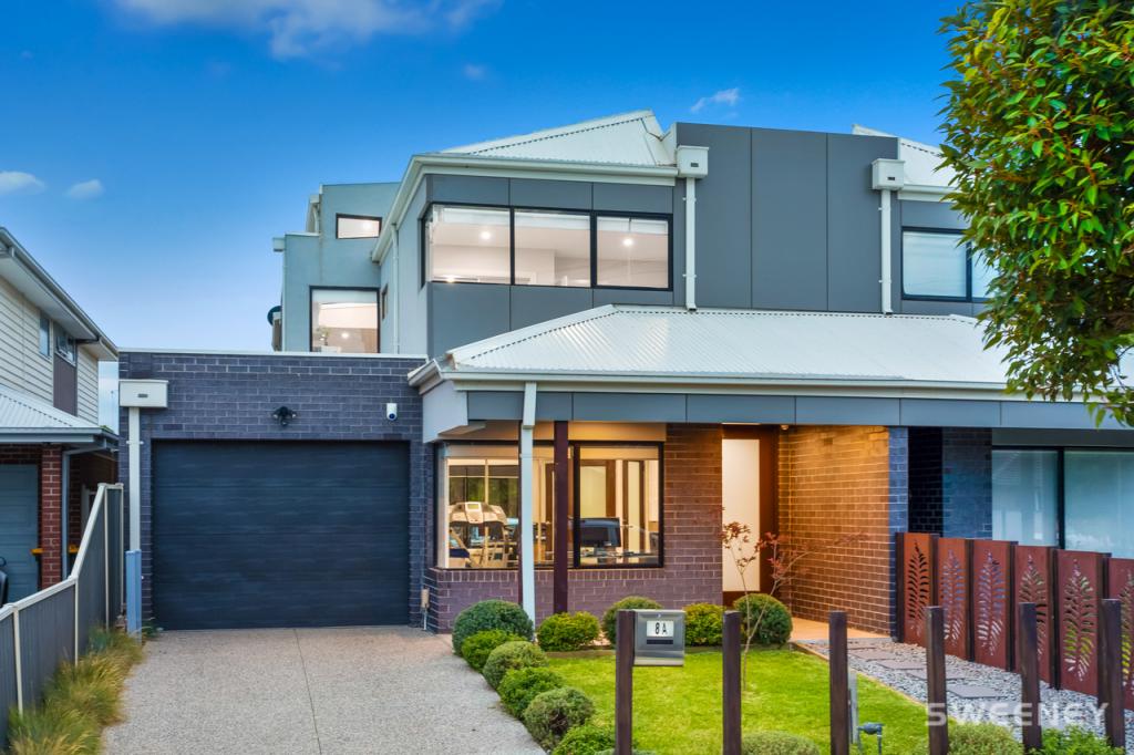 8a Charles Rd, Altona, VIC 3018