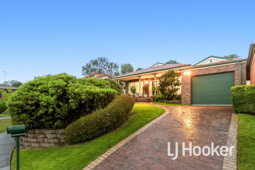 17 Rachael Ct, Pakenham, VIC 3810