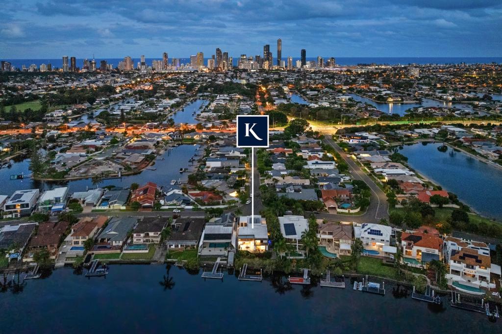 30 Sophie Ave, Broadbeach Waters, QLD 4218