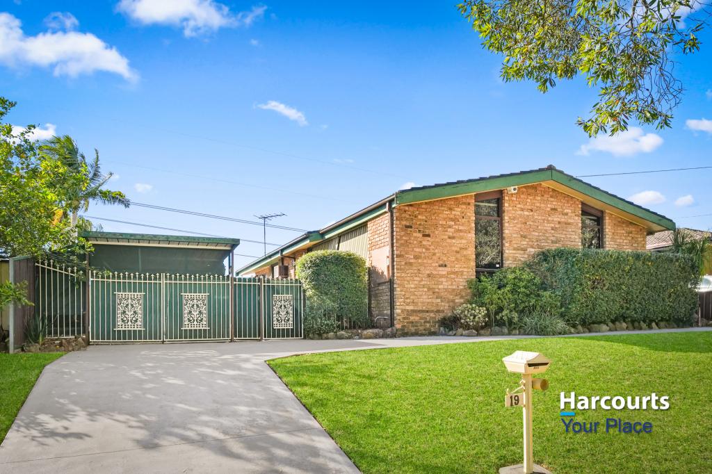 19 Raven Gr, Bidwill, NSW 2770
