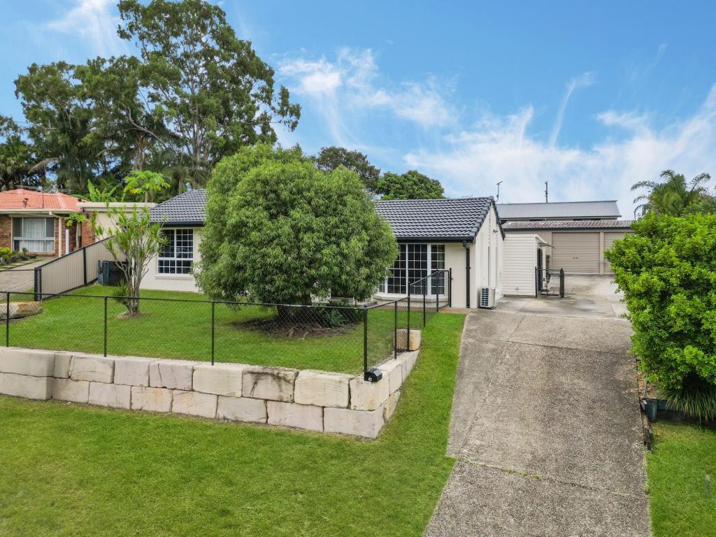 38 Shields St, Mount Warren Park, QLD 4207