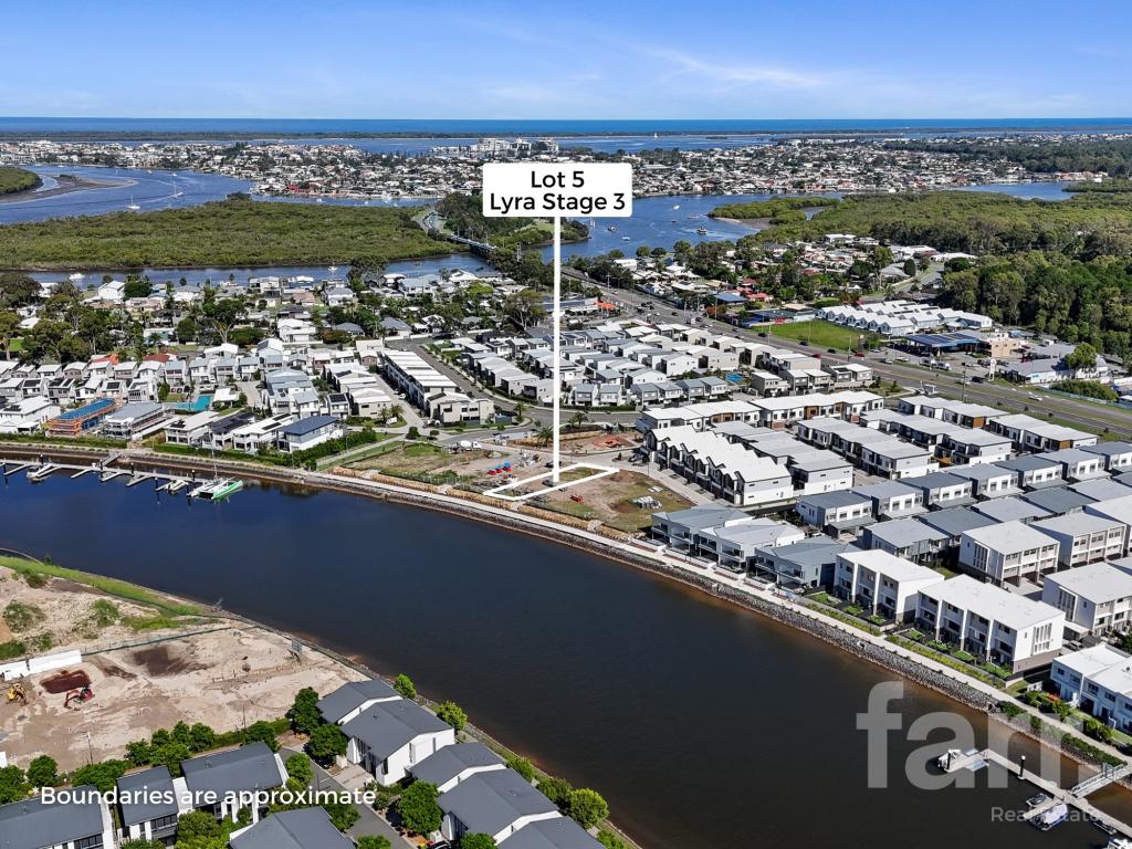 192 Marina Quays Bvd, Hope Island, QLD 4212