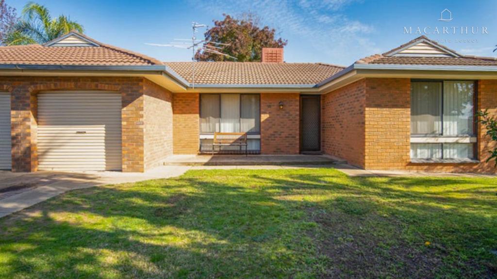 30 UNDURRA DR, GLENFIELD PARK, NSW 2650