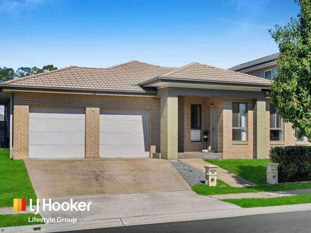 15 Weldon St, Oran Park, NSW 2570