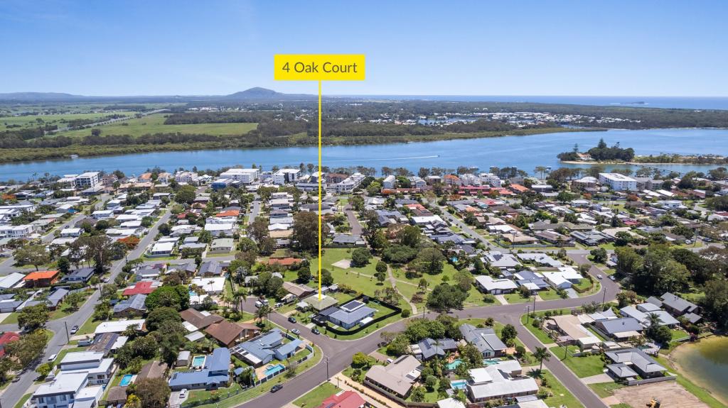 4 Oak Ct, Maroochydore, QLD 4558