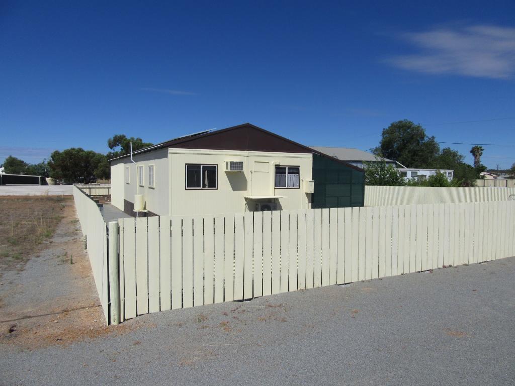 26 SLATER ST, CARNAMAH, WA 6517