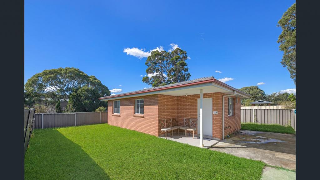 17A CRAWFORD RD, DOONSIDE, NSW 2767