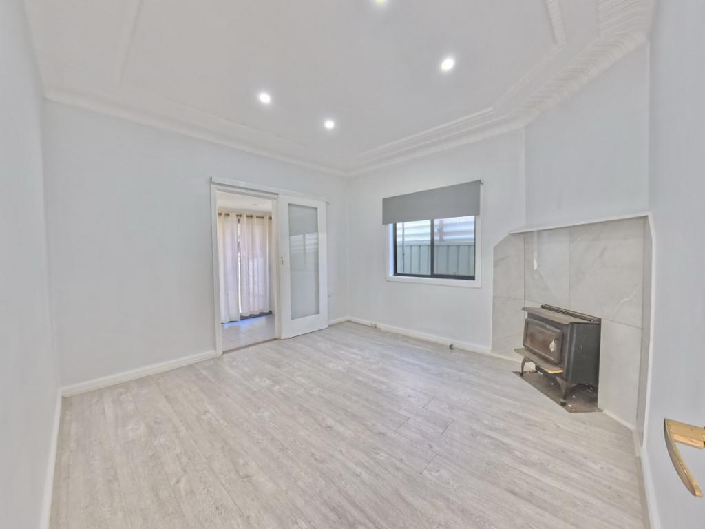 3 Rickard St, Guildford, NSW 2161