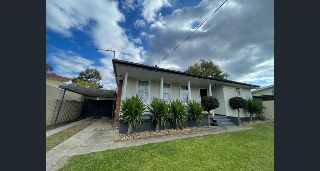 521 Webb St, Lavington, NSW 2641