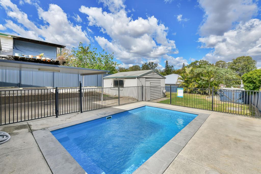 1 Belleglade Ave, Bundamba, QLD 4304