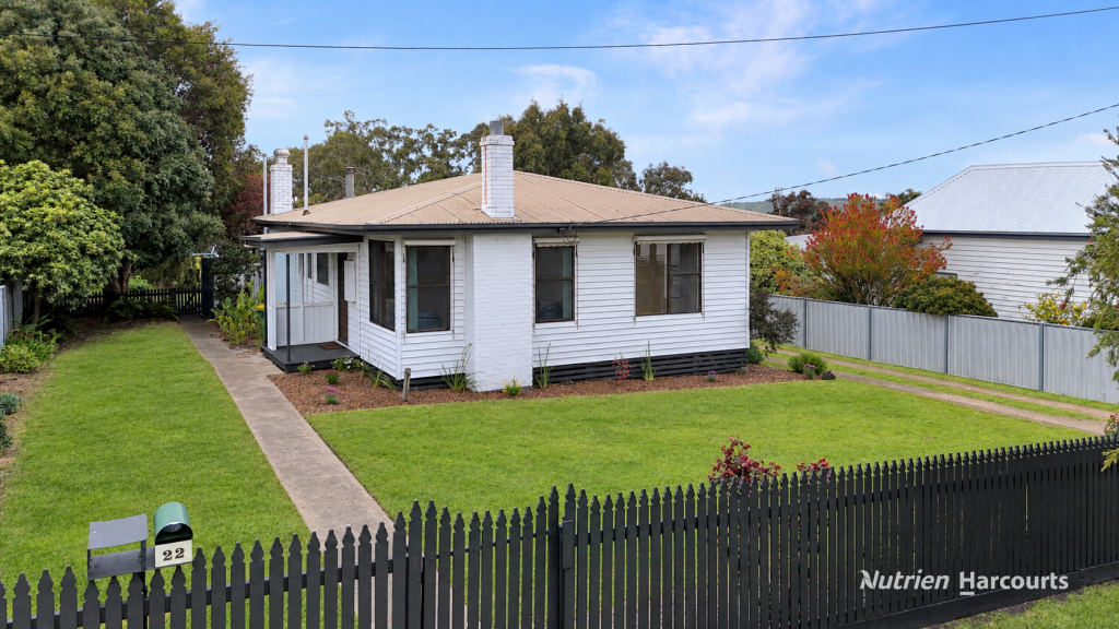 22 Russell St, Casterton, VIC 3311