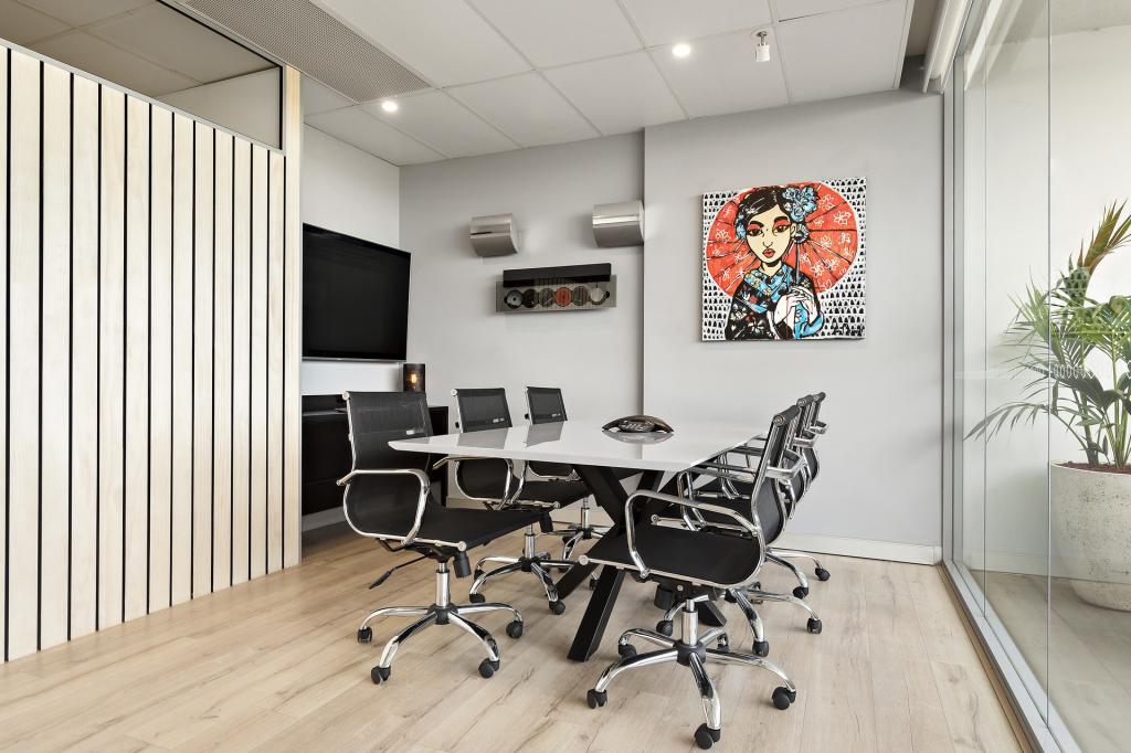 11/23 ROGER ST, BROOKVALE, NSW 2100