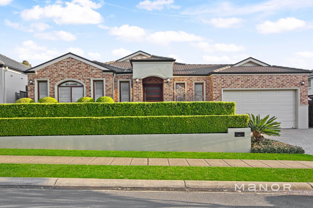 18 Henfield St, Stanhope Gardens, NSW 2768